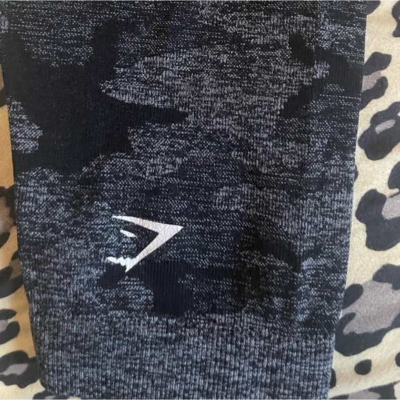 GYMSHARK navy leggings - Picture 5 of 6